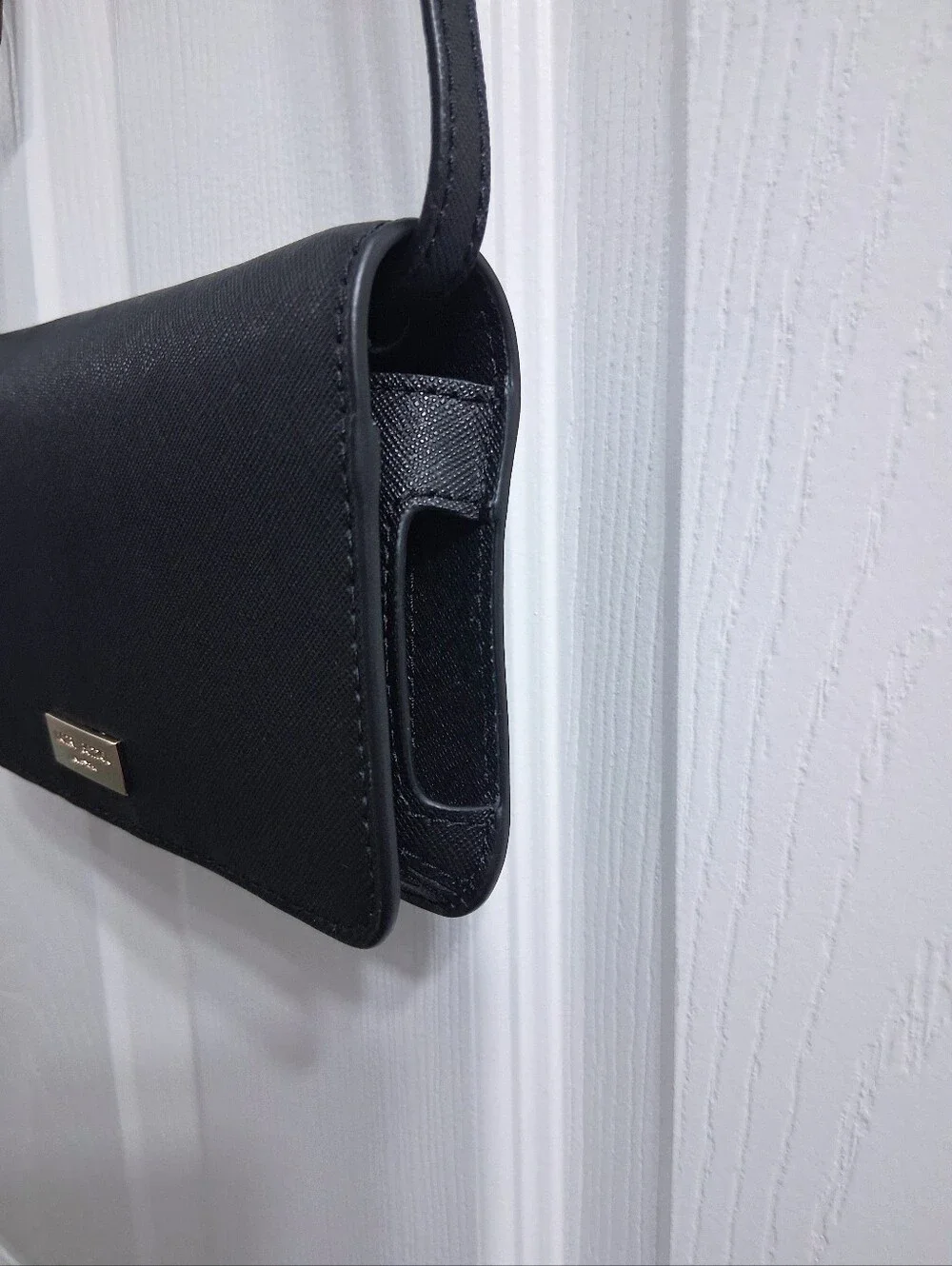 Henri Bendel Crossbody Purse Black Saffiano Leather Cardholder Wallet